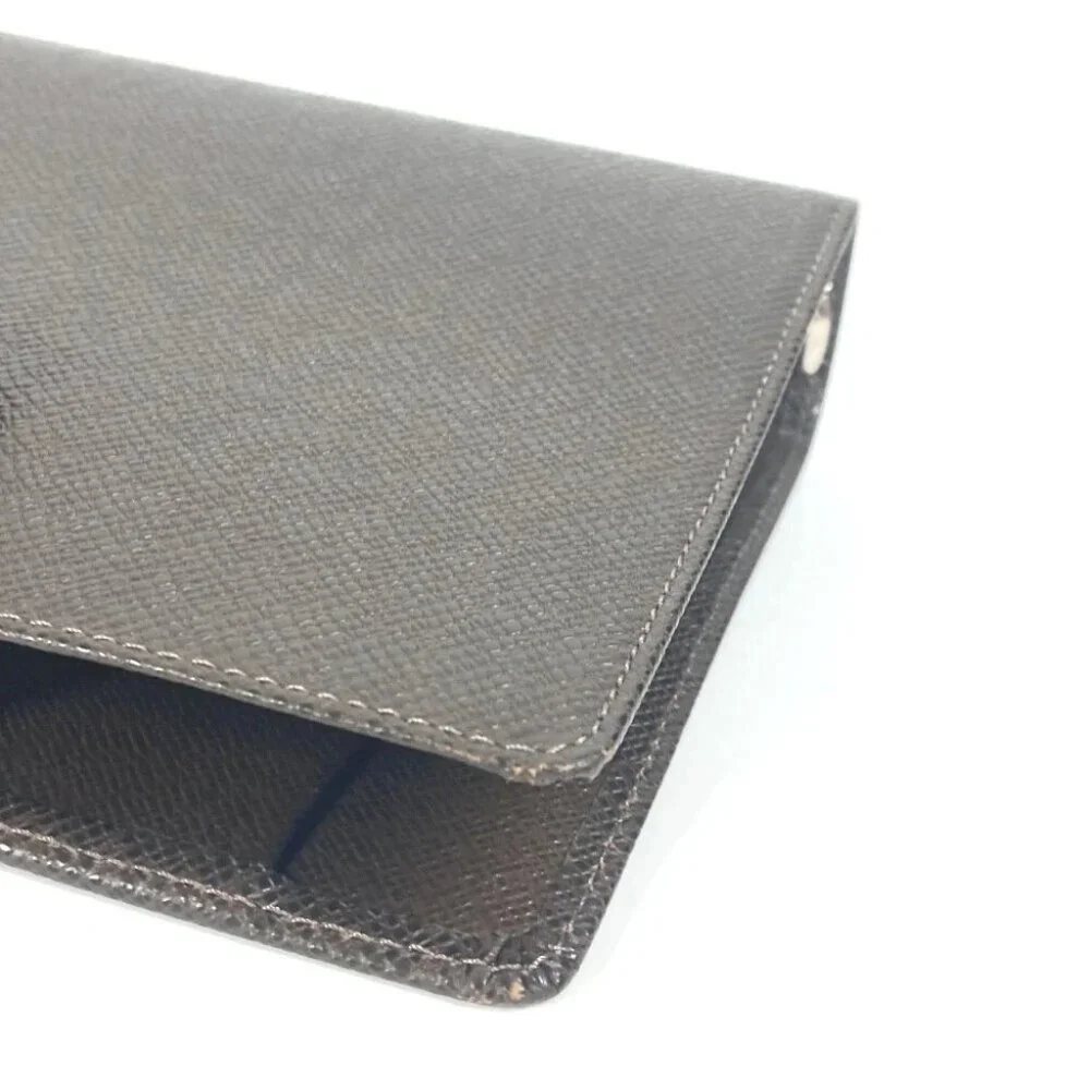 LOUIS VUITTON R20432 Taiga AgendaMM Stationery System Planner Notebook cover